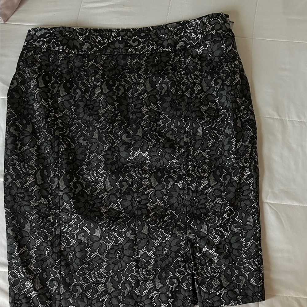 Worthington Black Floral Lace Pencil Skirt